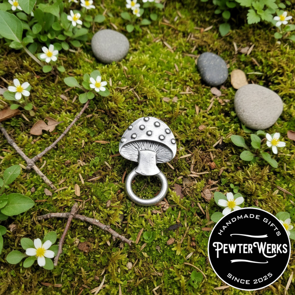 Handmade Pewter Eyeglass / ID Badge Holder Pin 'Mushroom' Gift Bag Included.