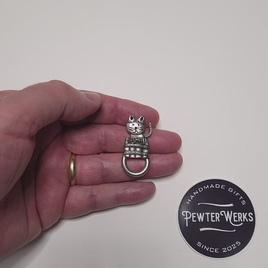 Handmade Pewter Eyeglass / ID Badge Holder Pin 'Cat in a Barrel' Gift Bag Included.